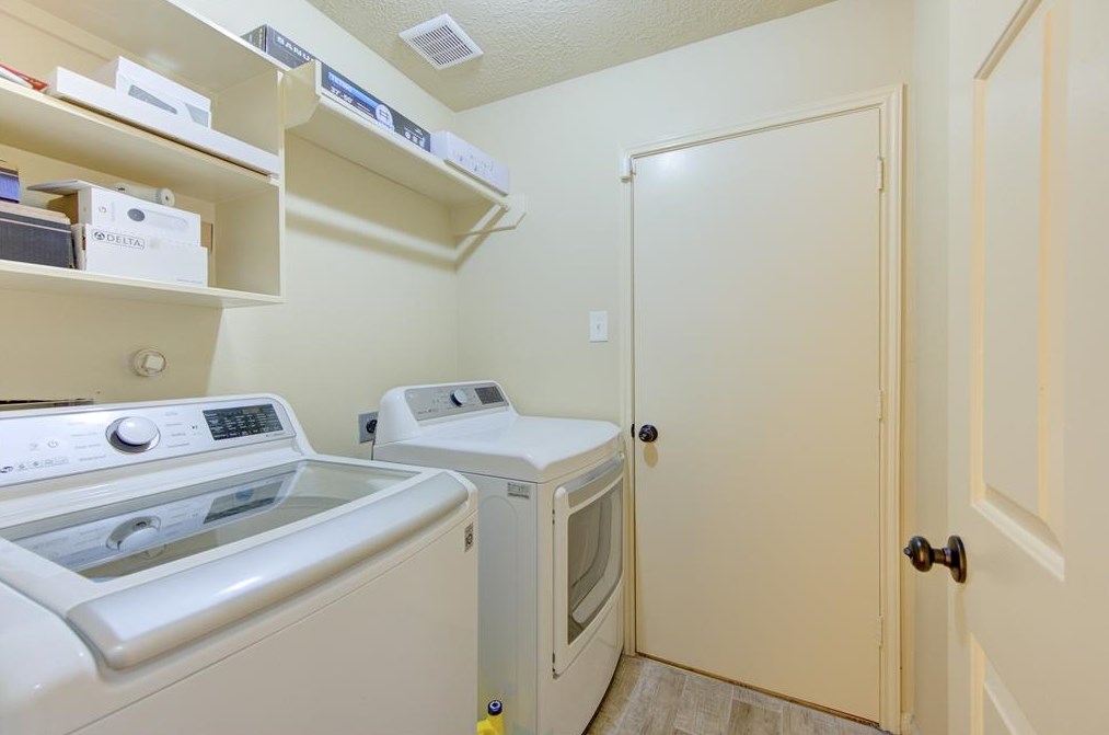 3135 Spg Flower Ln, Spring TX 77388-5361 exterior