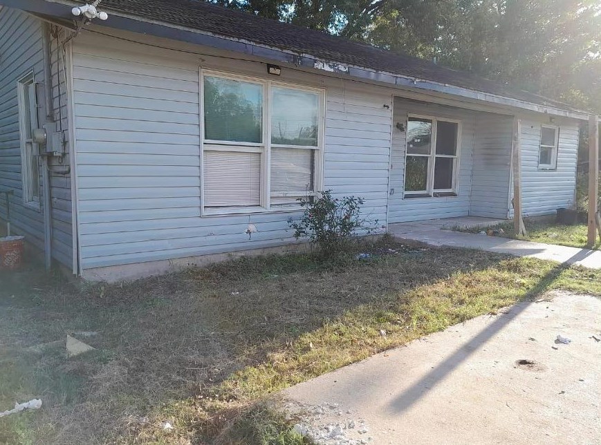 917 W Little York Rd, Houston, TX 77076