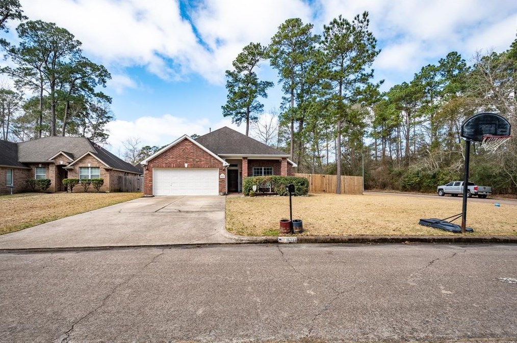 16323 Ulysses St, Crosby, TX 77532-5144