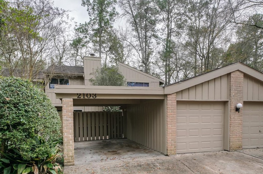 2103 Settlers Way, Spring TX  77380-0954 exterior