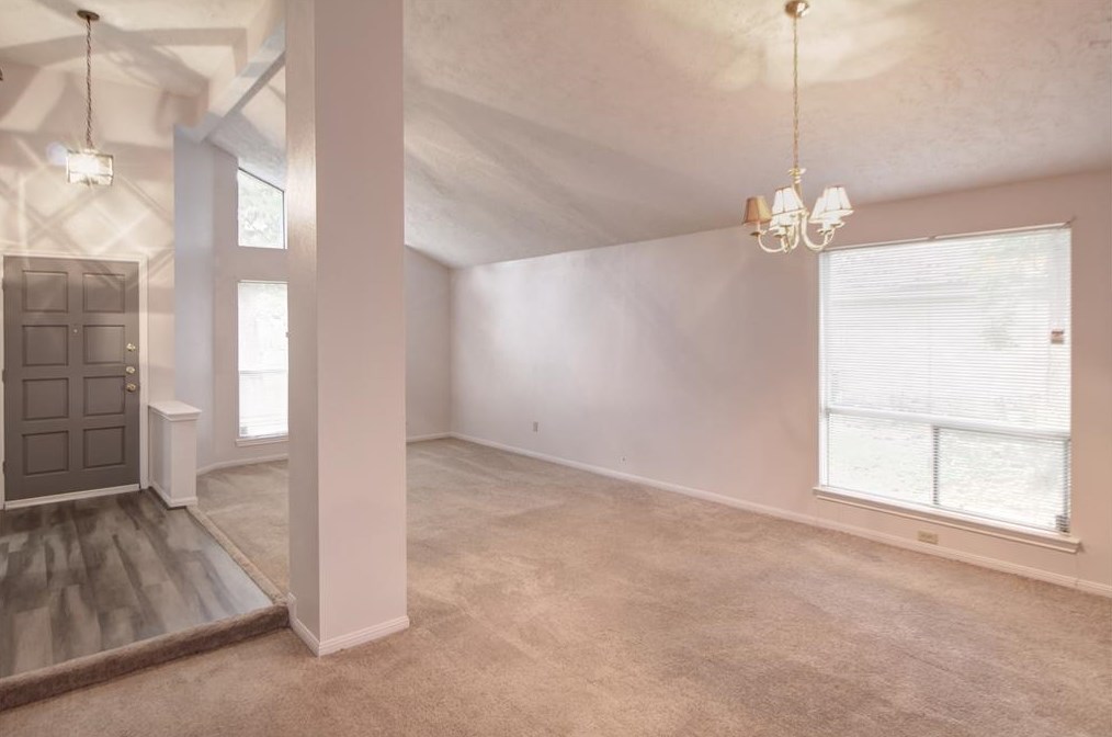 10419 Lazy Meadows Dr, Houston TX  77064-4223 exterior