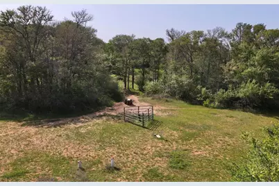 1985 County Road 309, Lexington, TX 78947 - Photo 22