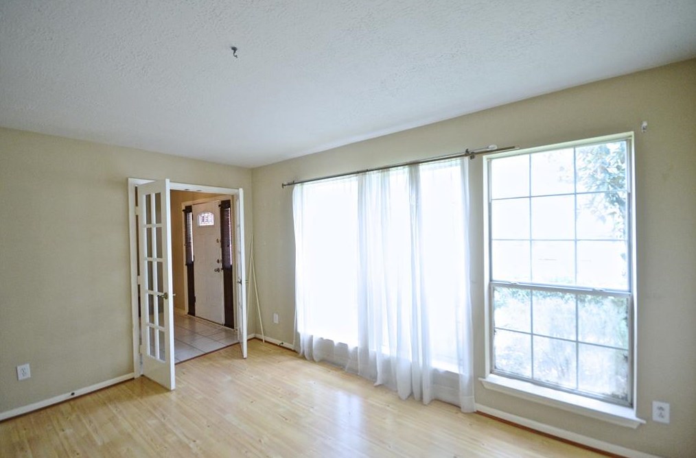 4830 Silverlake Dr, Sugar Land TX  77479-5252 exterior