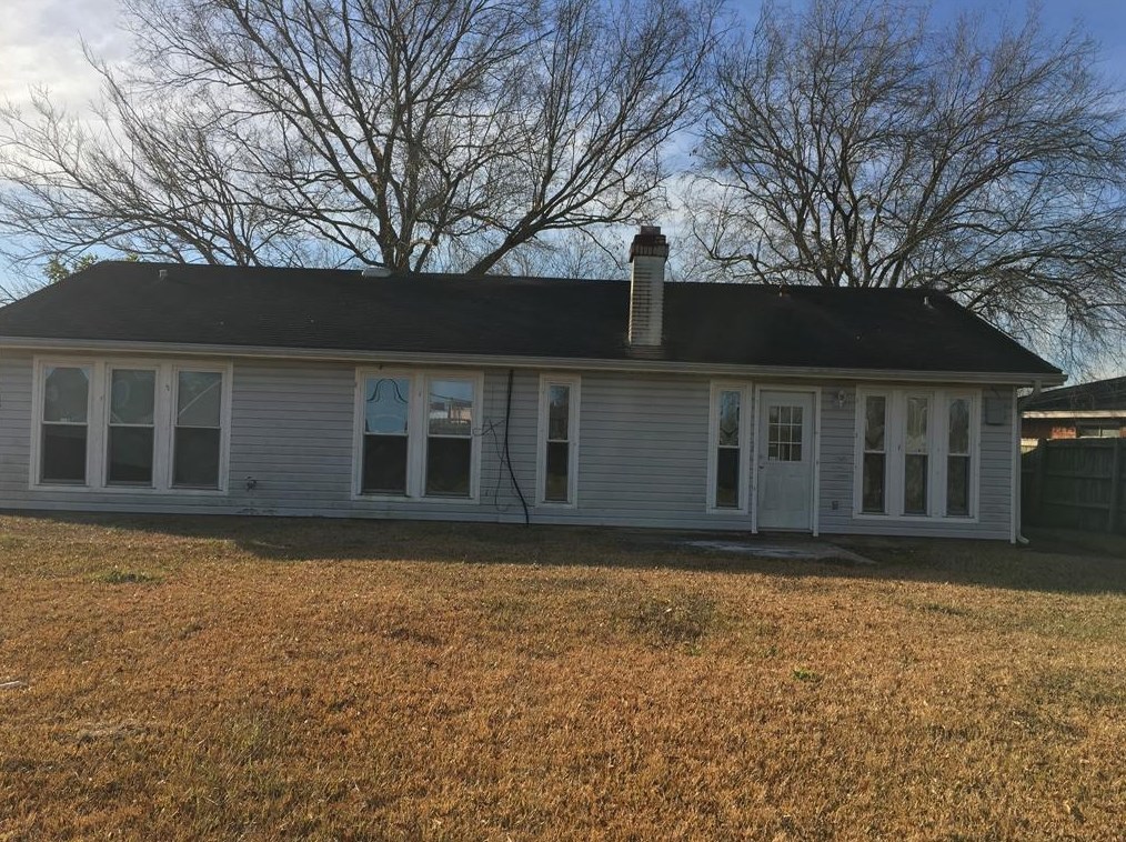 11719 Flushing Meadows Dr, Houston, TX 77089