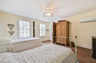 2622 Ursuline St, Galveston, TX 77550 - Photo 40