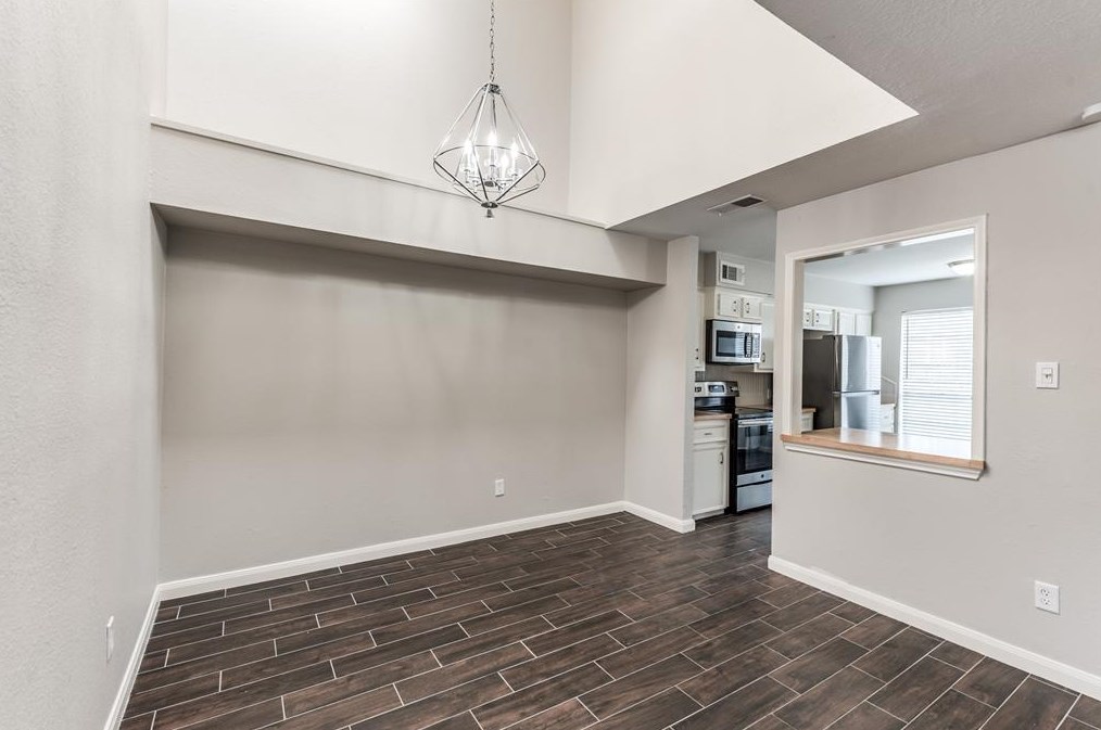 15 River Creek Way, Sugar Land, TX 77478-4035