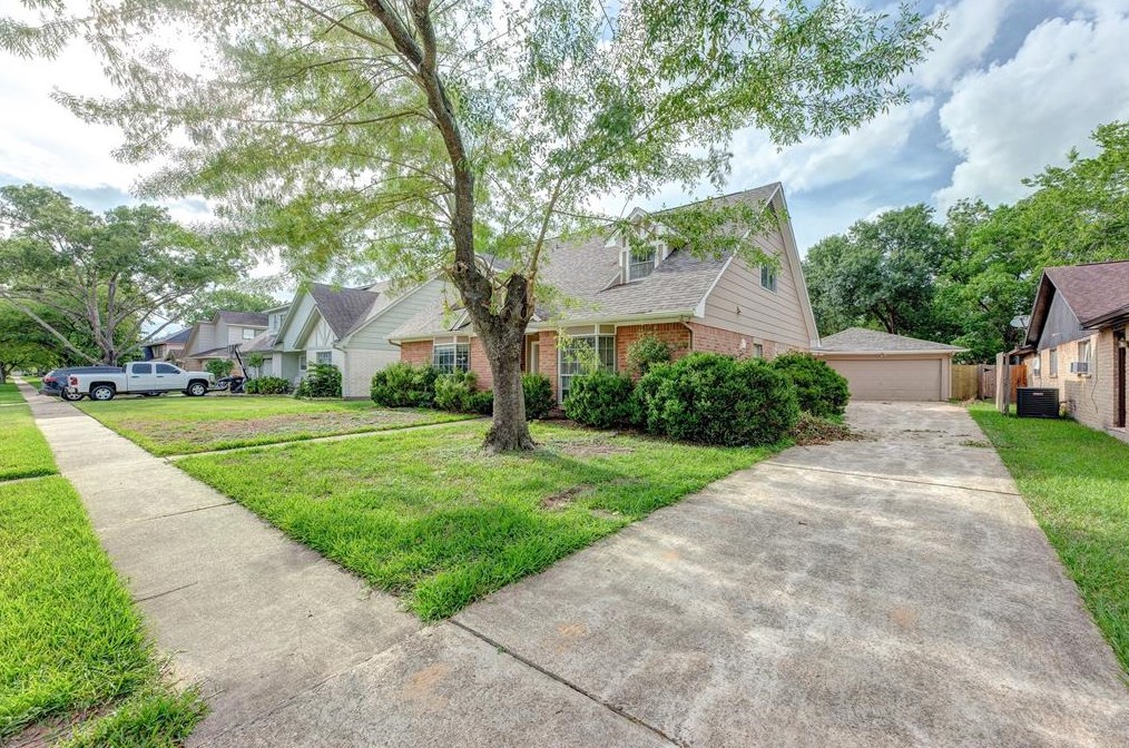 21402 Park Royale Dr, Katy, TX 77450