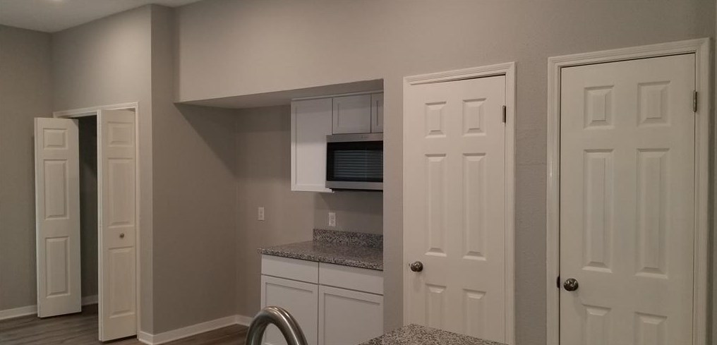 12707 Ashford Crk, Houston TX  77082-2145 exterior