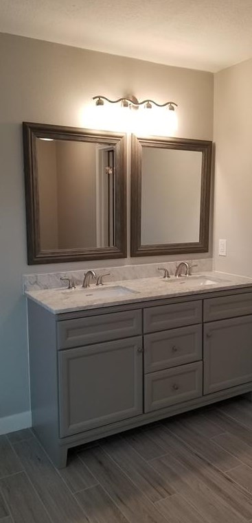 12707 Ashford Crk, Houston TX  77082-2145 exterior