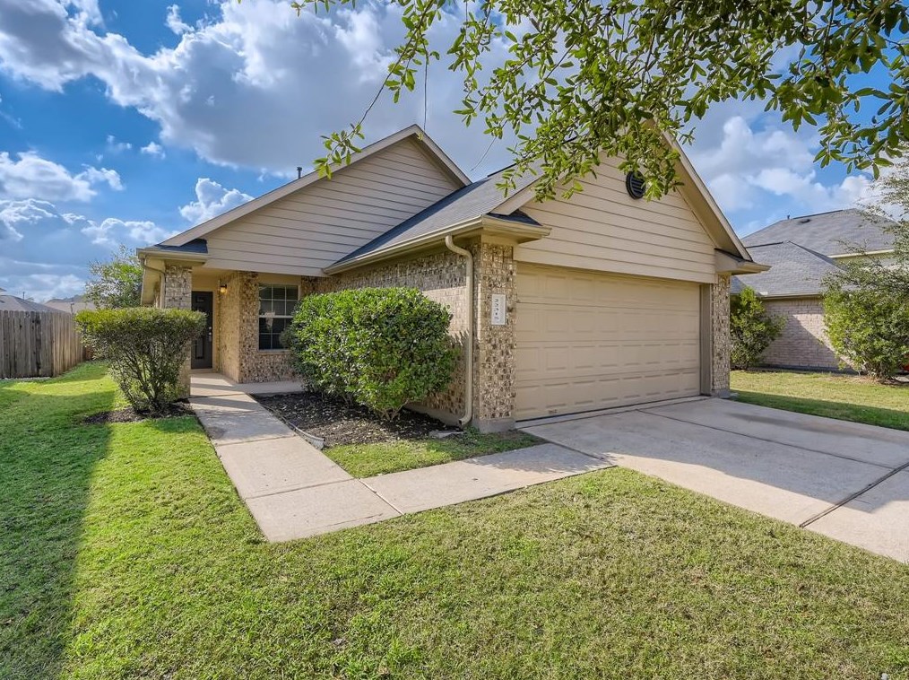 22315 Queenbury Hills Dr, Houston, TX 77073-5685