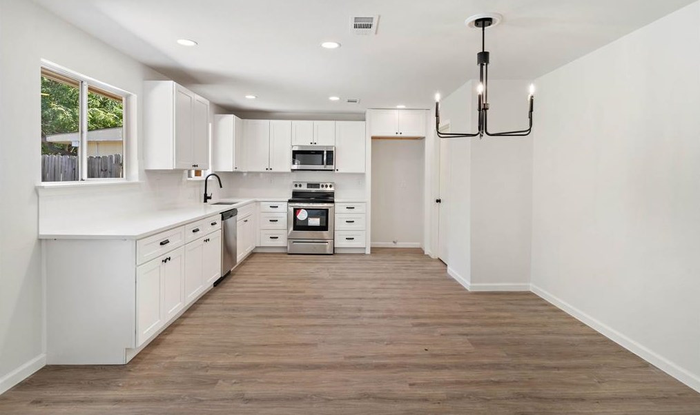 6403 Brookgate Dr, Spring TX 77373-7212 exterior