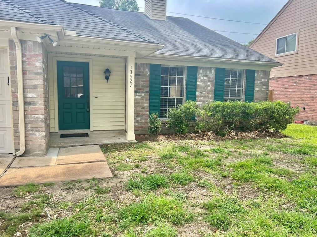 13527 Clayton Hill Dr, Houston, TX 77041-6528