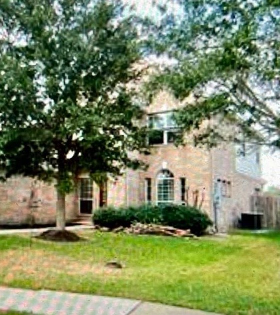 4504 Weathersfield Ct, League City, TX 77573