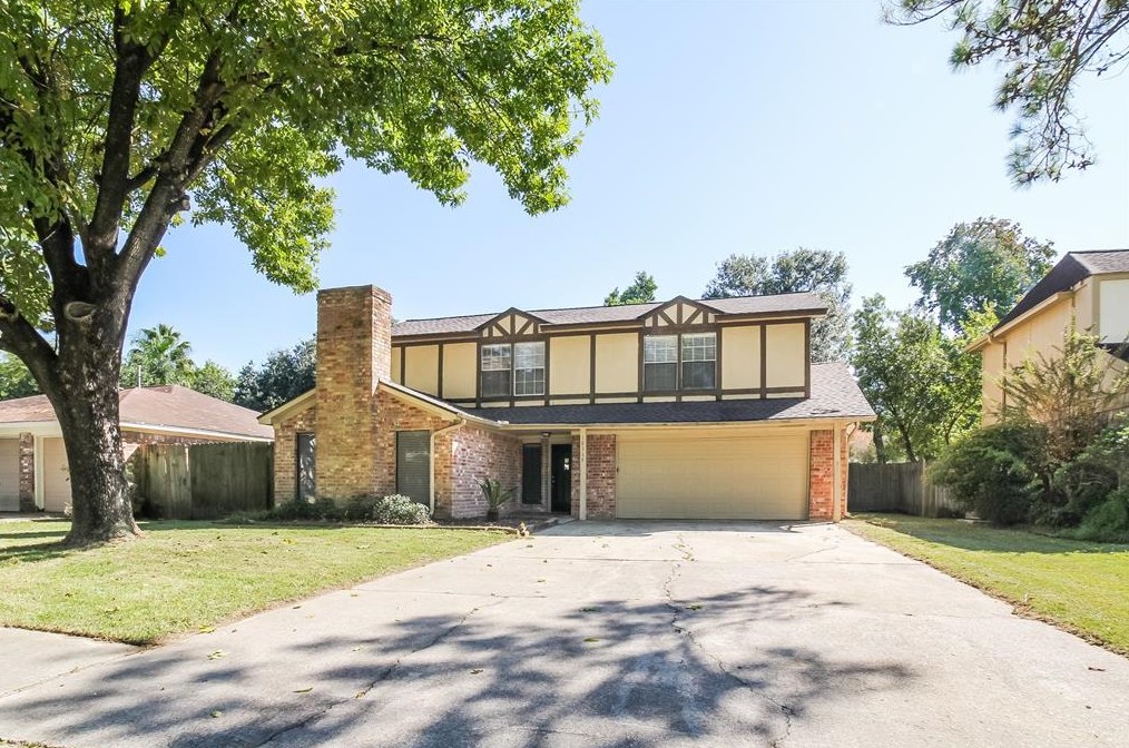 10315 Autumn Harvest Dr, Houston, TX 77064