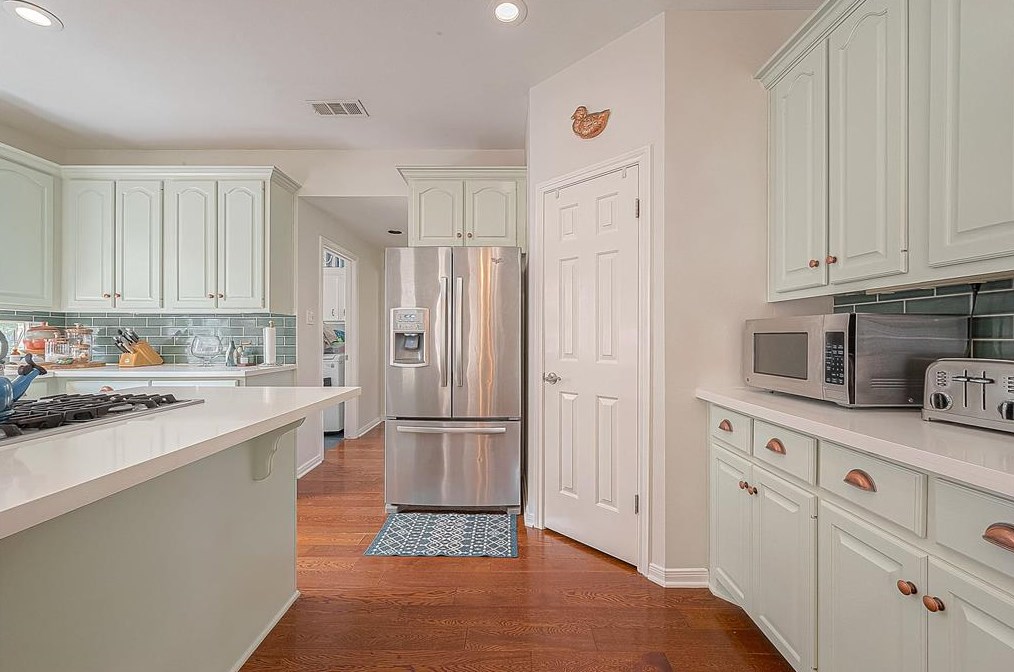 15002 Inverrary Dr, Houston TX  77095-2841 exterior