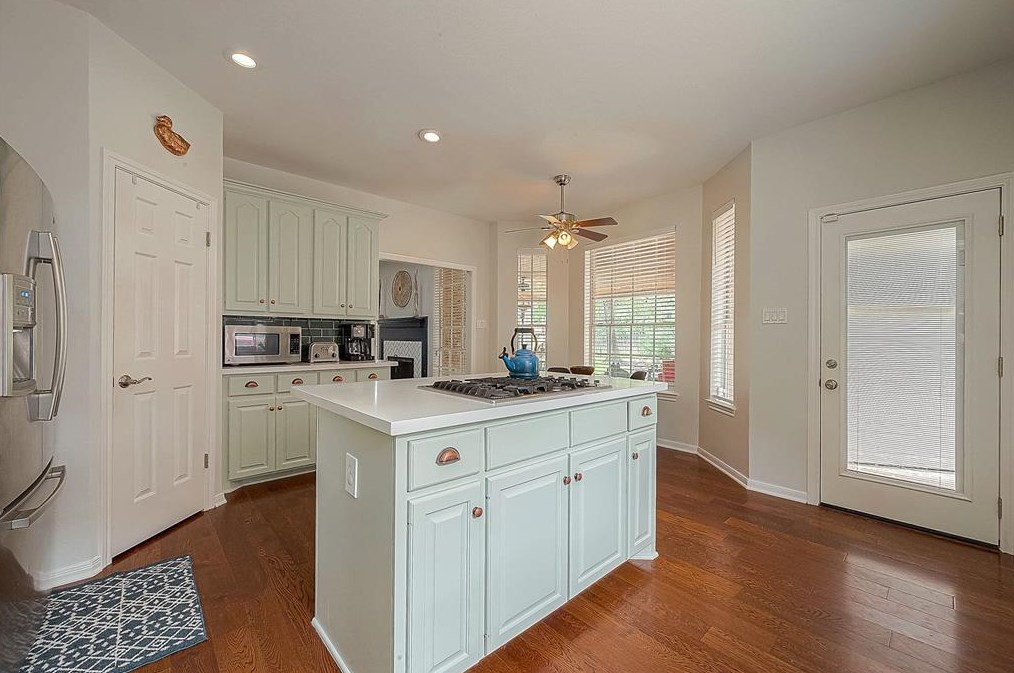 15002 Inverrary Dr, Houston TX  77095-2841 exterior