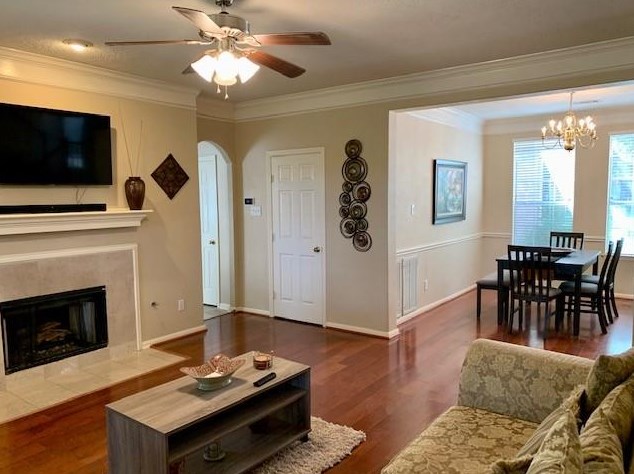 1514 Winston Homestead Dr, Richmond TX  77406-2222 exterior