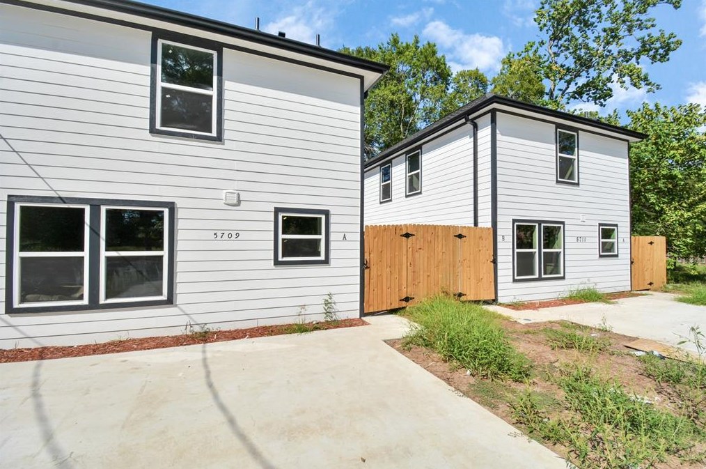 5709 Breland St #b, Houston, TX 77016