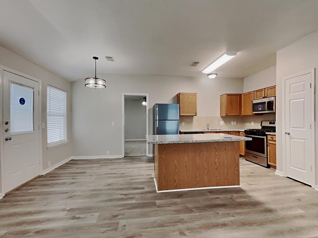 20003 Cypresswood Crk, Spring TX  77373-3283 exterior