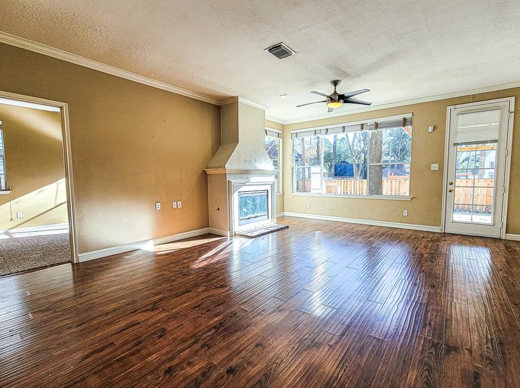 39 Cochrans Green Cir, Spring TX  77381-6203 exterior