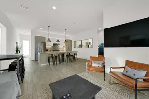 4016 St Peter Ln, Houston, TX 77045 - Photo 8