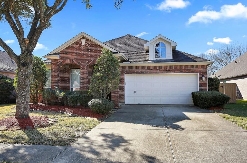 1247 Salerno Ct, League City, TX 77573
