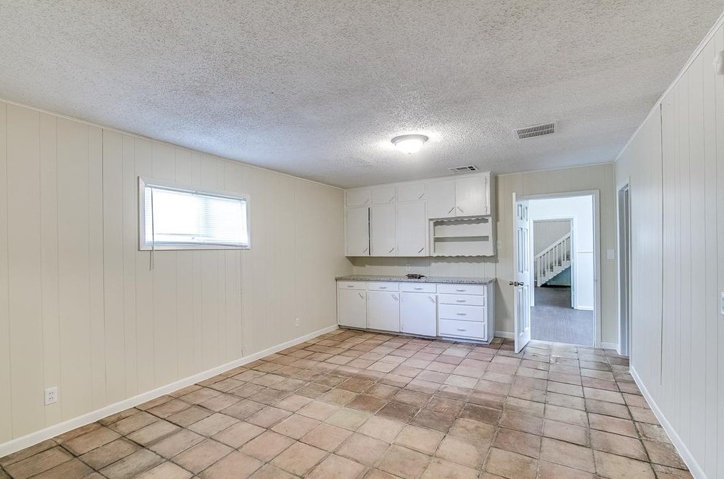 1422 2nd Ave N, Texas City, TX 77590