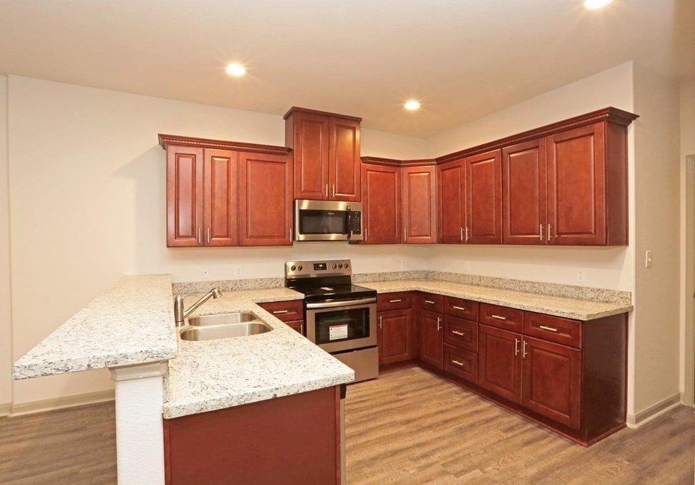 897 A E Semands St #a, Conroe, TX 77301
