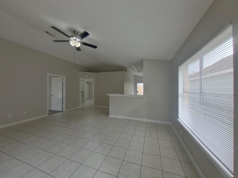 3230 Boynton Dr, Houston, TX 77045