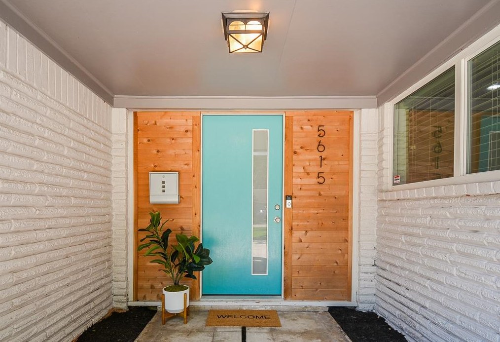 5615 Duxbury St, Houston, TX 77035