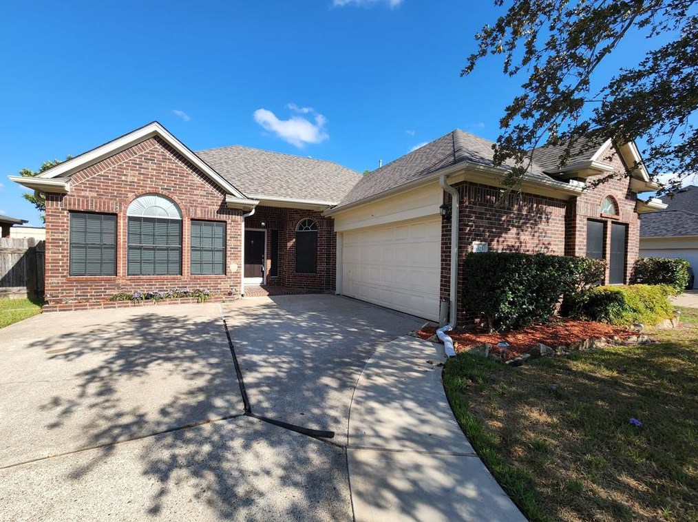6323 Laurel Run, Houston, TX 77084