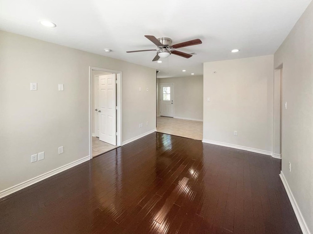 7321 Boggess Rd, Houston TX  77016-3409 exterior