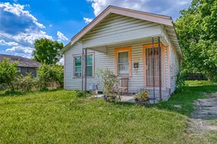 814 Granville Dr, Houston, TX 77091 - Photo 2