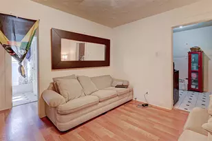 814 Granville Dr, Houston, TX 77091 - Photo 6