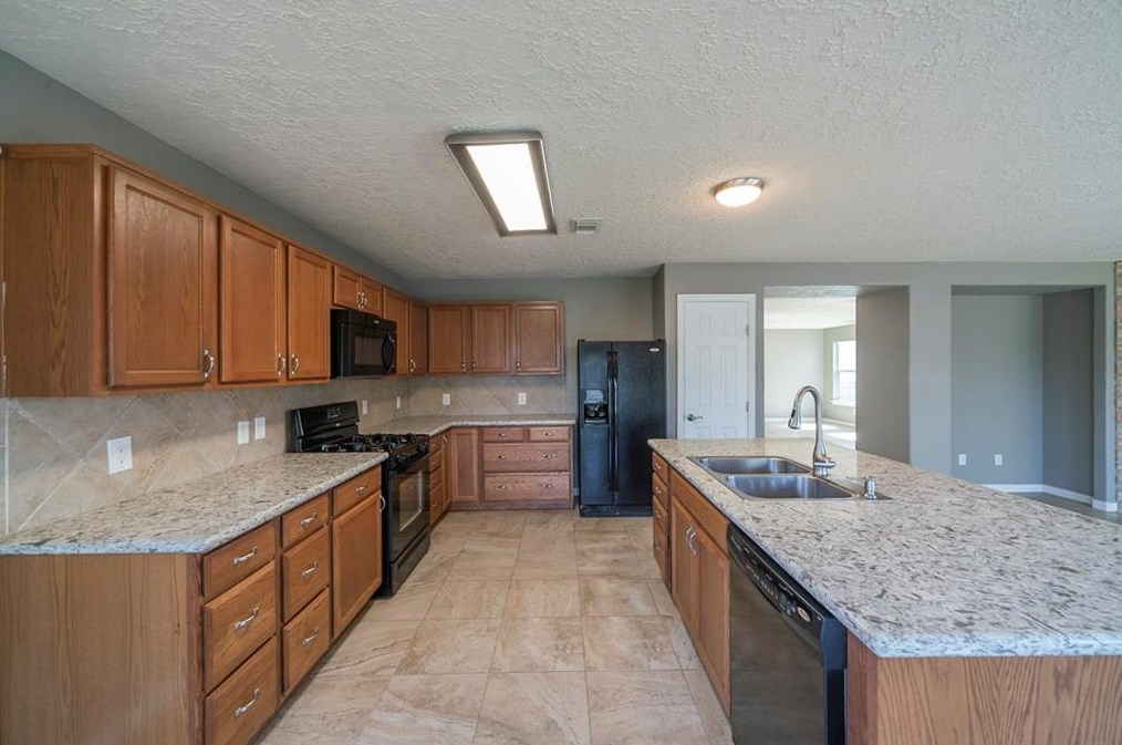 11222 Wild Goose Dr, Tomball, TX 77375-0005