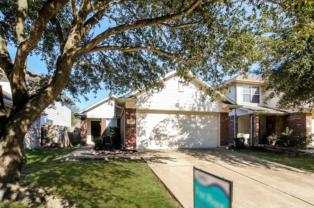 1427 Oxberg Trl, Houston, TX 77073