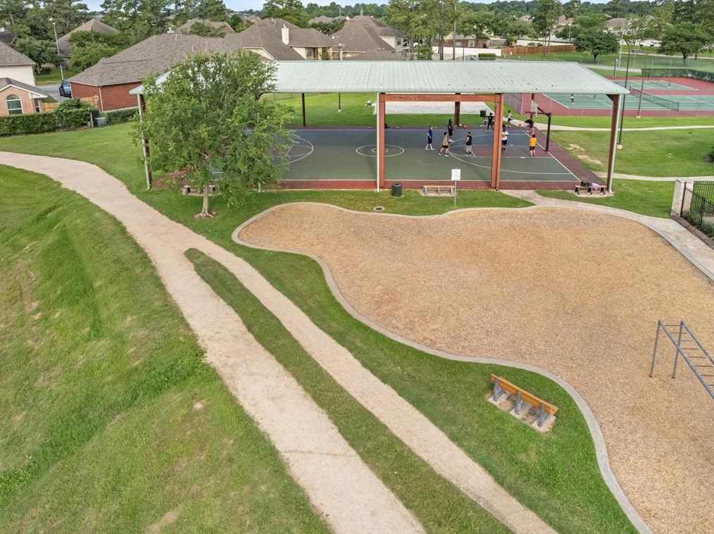 11614 Curry Rdg Ln, Tomball TX  77377-2812 exterior