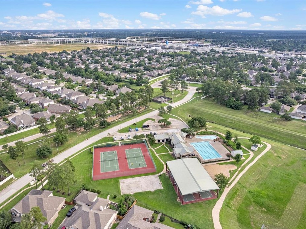 11614 Curry Rdg Ln, Tomball TX  77377-2812 exterior