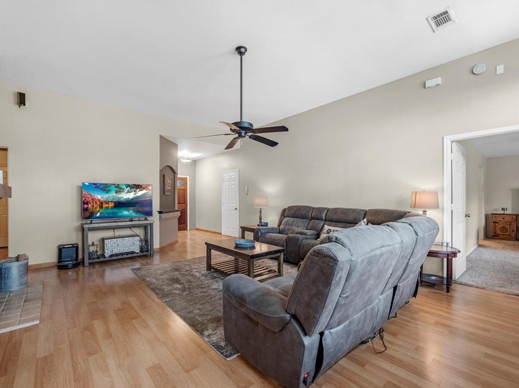 11614 Curry Rdg Ln, Tomball TX  77377-2812 exterior