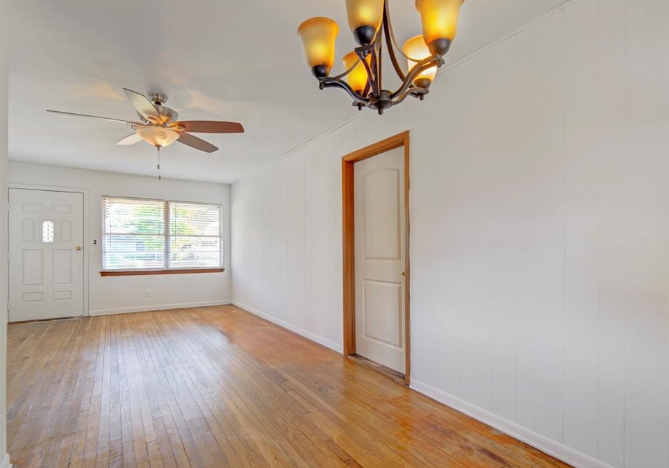 1203 Elton St, Houston TX  77034-1124 exterior