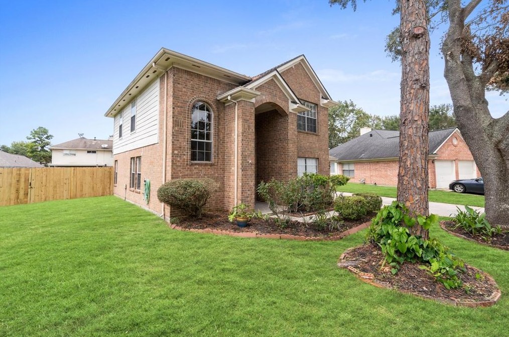 4607 Brookren Ct, Pearland, TX 77584-8692
