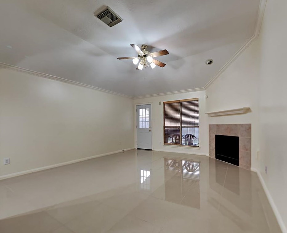 8307 Malin Ct, Houston, TX 77083