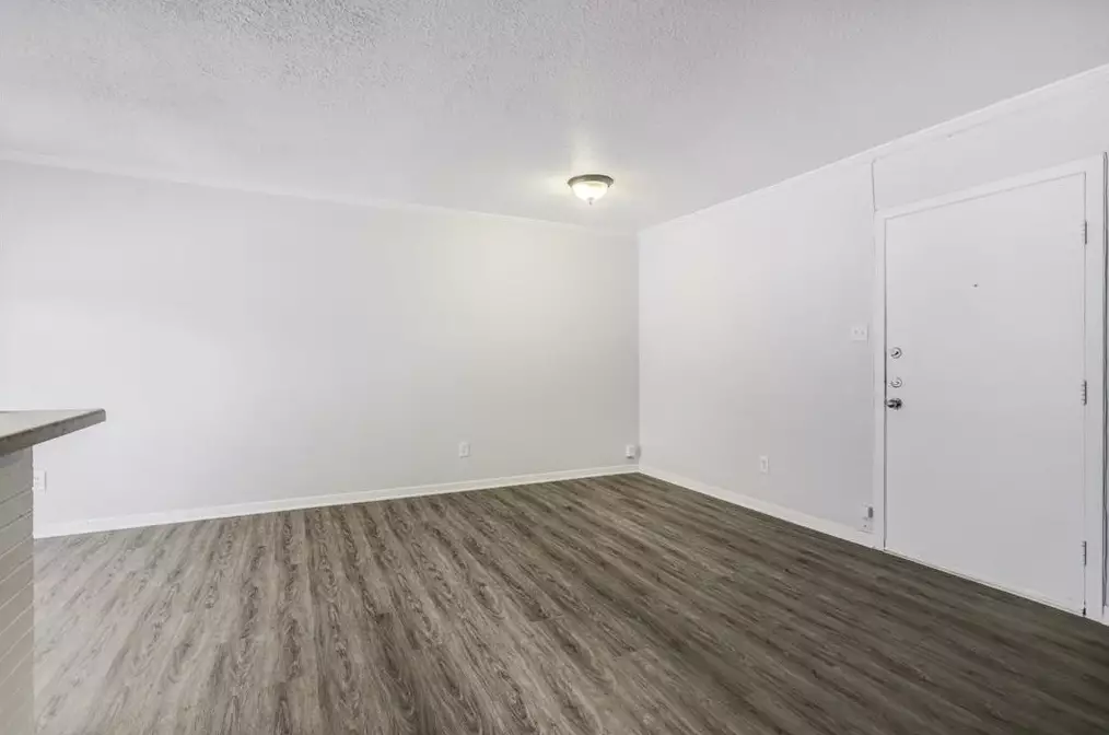 1645 W Main St #20, Houston, TX 77006