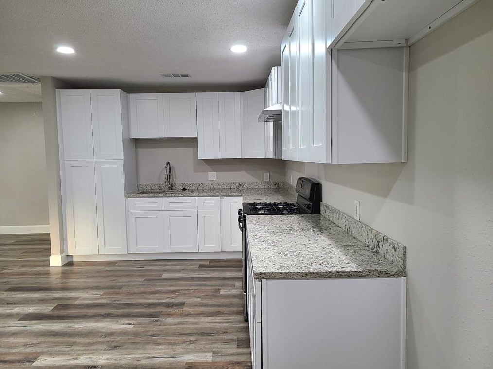 8502 Richcroft St, Houston, TX 77029-3959