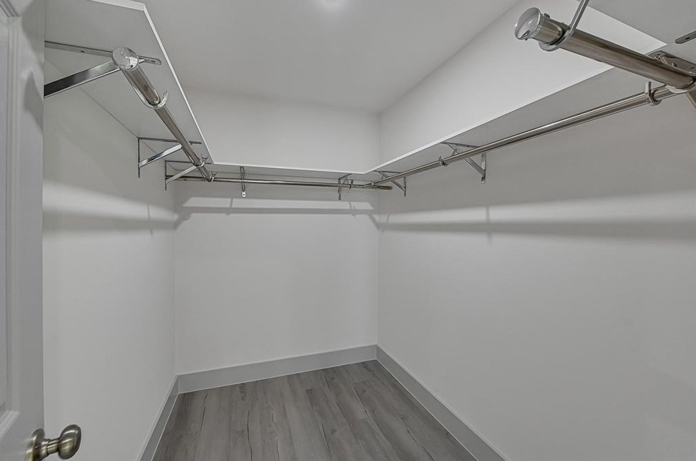 4917 Angleton St, Houston TX  77033-3821 exterior