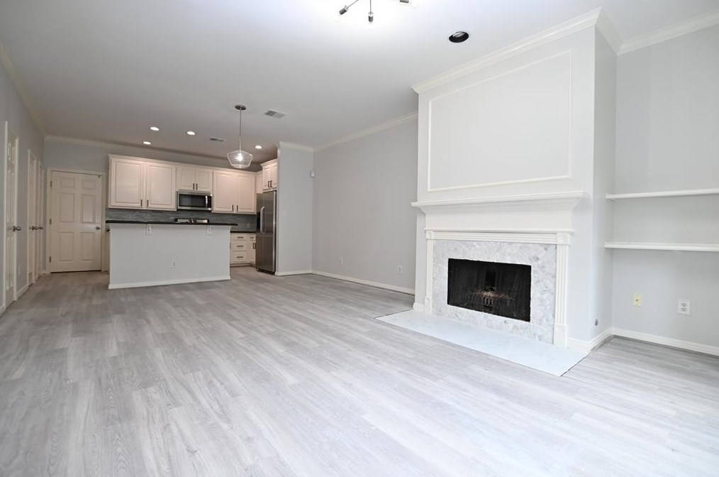 1423 Anita St, Houston, TX 77004