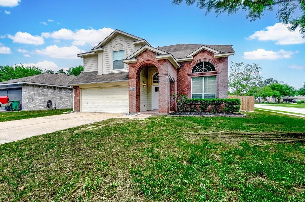 32223 Archer Park, Conroe TX  77385-8128 exterior