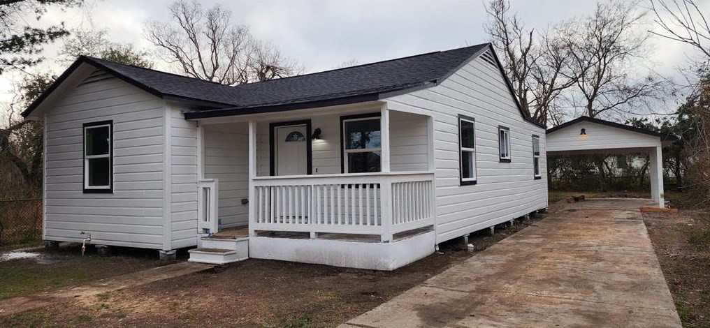311 Robertson St, Texas City, TX 77591