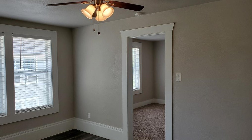 214 Republic St, Baytown TX  77520-7773 exterior