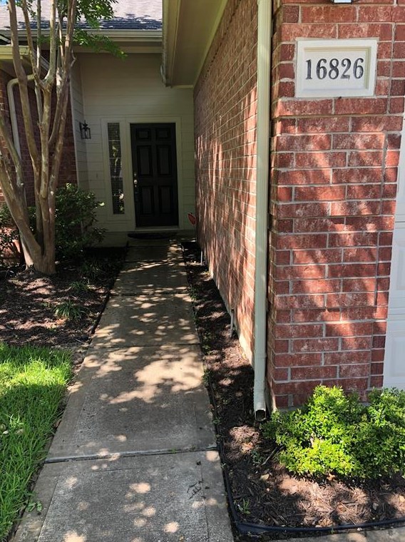 16826 Shoal Park Dr, Cypress, TX 77429